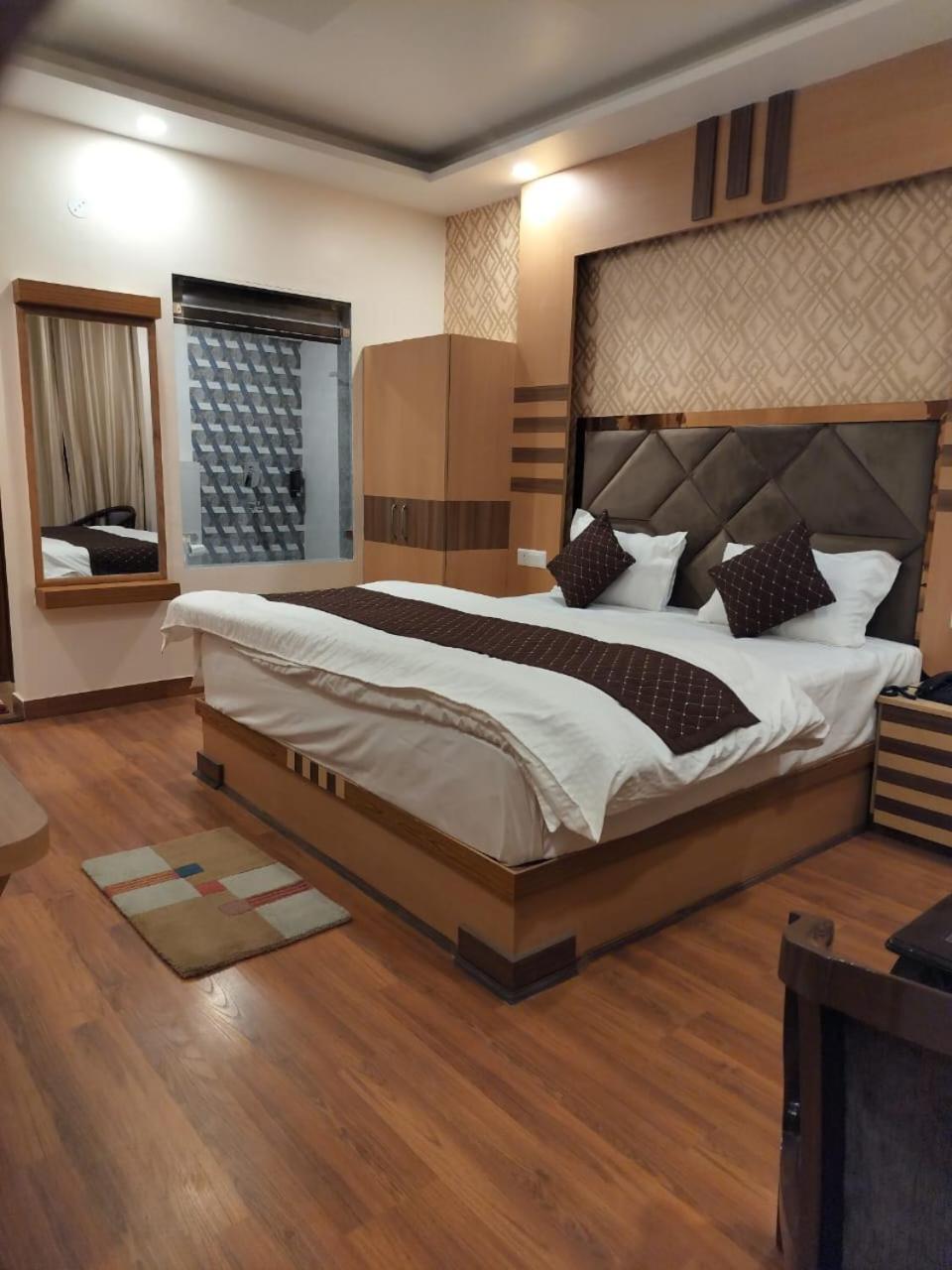 Summer Hill Resort Чейл Экстерьер фото